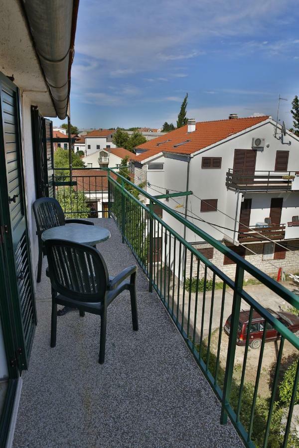 Apartmani Taradzic Vodice Exterior photo